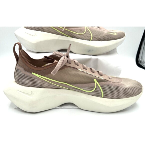 Nike VISTA LITE Running Sneakers Shoes C10905 200‎ Fossil Stone/Desert Dust 11 - Picture 4 of 16